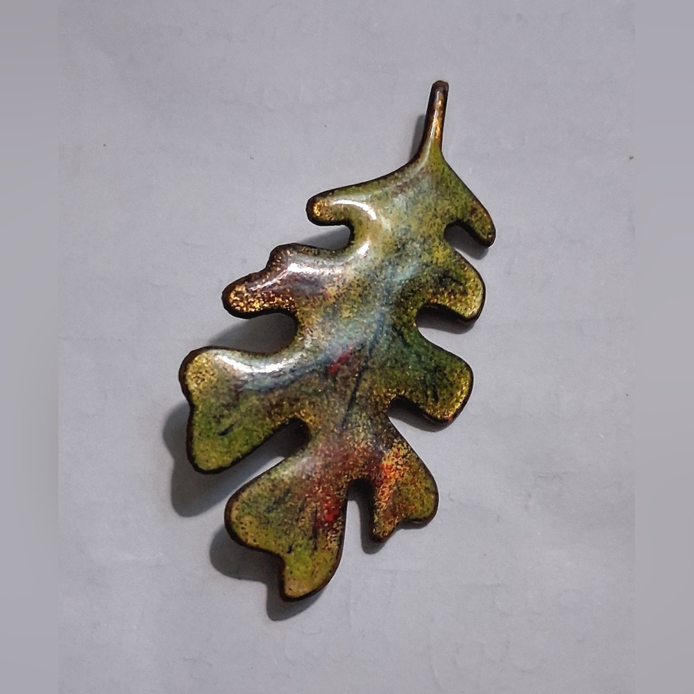 Lovely, Unique, Enamel Leaf Brooch - Vintage 70s - Picture 5 of 8